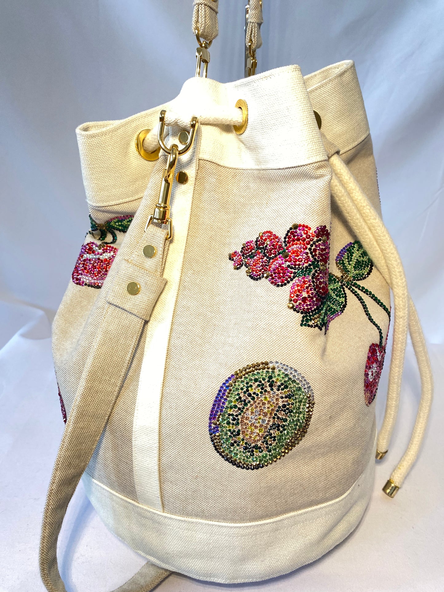 Fully Fruit Bucket Bag
